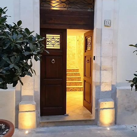 Palazzo Giufa Apartment Syracuse Ngoại thất bức ảnh