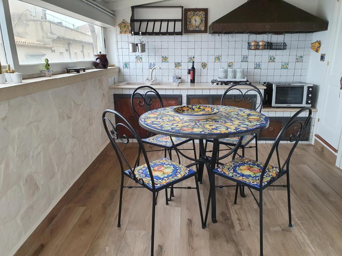 Palazzo Giufa Apartment Syracuse Ngoại thất bức ảnh